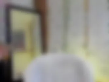 kelly__thomson photo 6