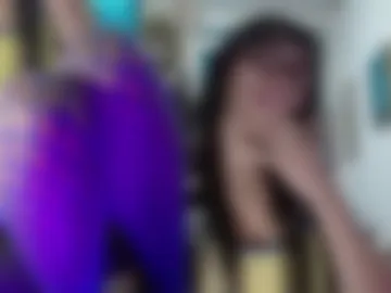 kelly_squirting photo 4