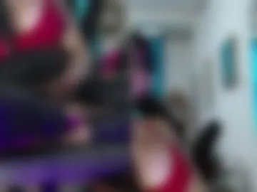 kelly_squirting photo 2