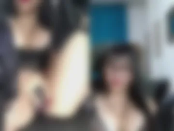kelly_squirting photo 2
