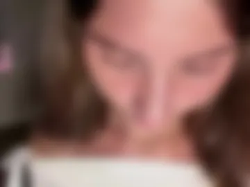 kelyclark webcam preview