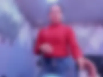 kendal_busgter photo 6