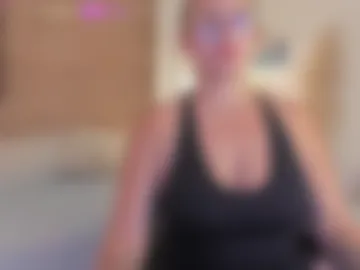 kendallqueenn webcam preview
