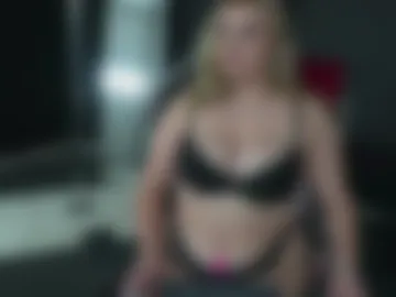 kenzie_reevess photo 5