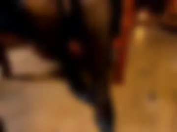 khaleesidomme photo 4