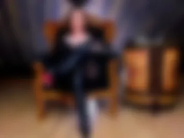 khaleesidomme photo 2