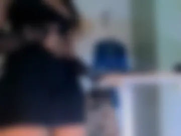 khloe_12 live webcam preview