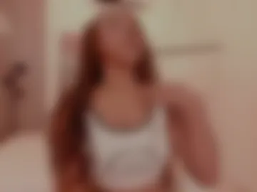 kiara_curls webcam preview