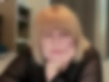 kiki__strange photo 6