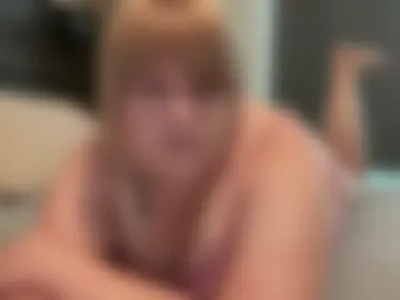 kiki__strange photo 3