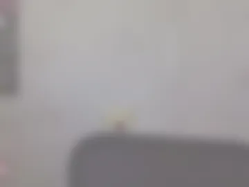 kiki_loveu webcam preview