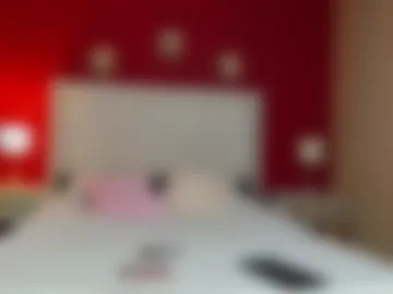 kim_and_mia webcam preview