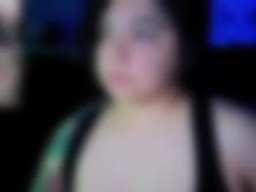 kimmiakiss22 webcam preview