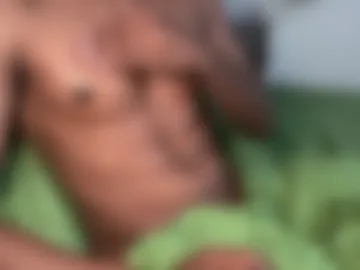 kinda_horny_right_now webcam preview