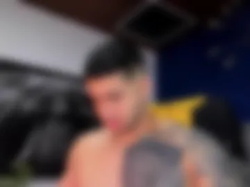 king_falconer photo 7