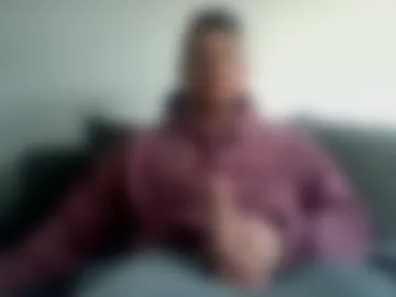 kinkylionboy live webcam preview