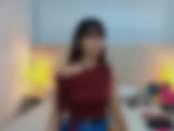 kira_dubois webcam preview