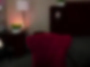 kira_here_ webcam preview