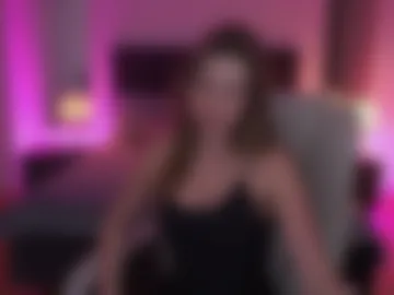 kissablekira photo 7