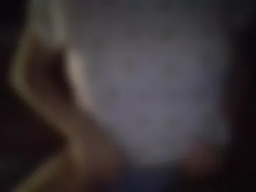 kissandtell1357 live webcam preview