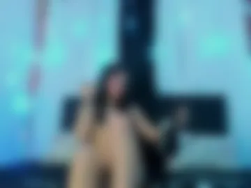 kisses_of_daniela_ live webcam preview