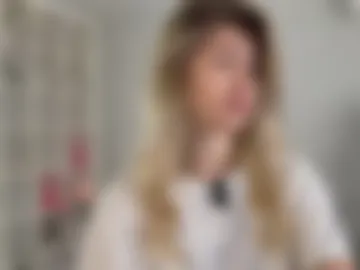 kissyourtessa webcam preview