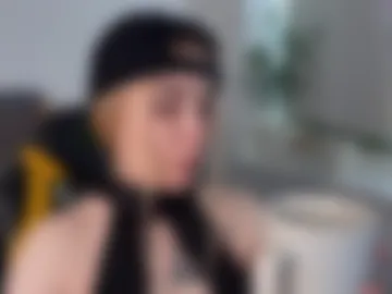 kittie_bear webcam preview