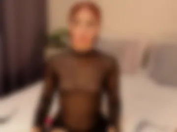 koralineevelvet photo 6