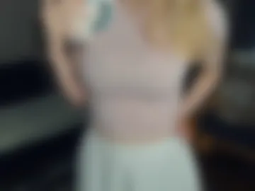 krissitalika photo 2