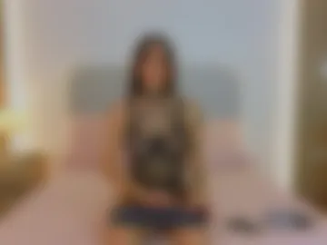 kristennblue_ photo 3