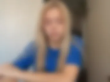 kristifelicien webcam preview