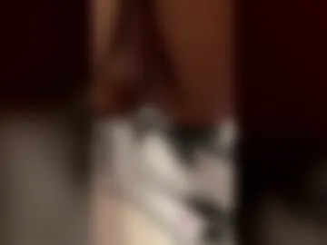 kushkityyy live webcam preview