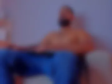 kylliamlevis photo 4