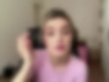 kyongcrier webcam preview