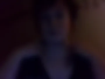 l0velynae photo 4