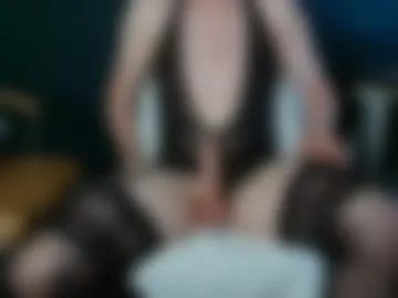 lace_and_satin live webcam preview