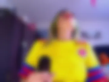 lacolombiana_bitch webcam preview
