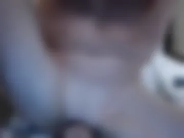 ladies_first83 live webcam preview