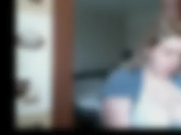 lady_cute_cat live webcam preview