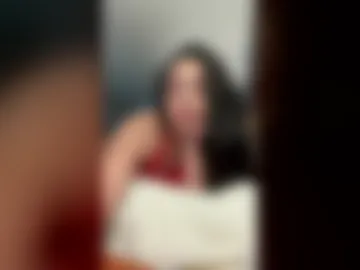 ladyguwop4573 live webcam preview