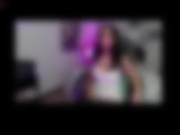 lalycastro webcam preview
