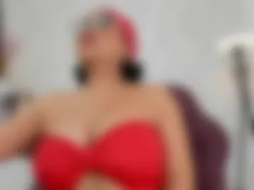 lanna_russo1 photo 2