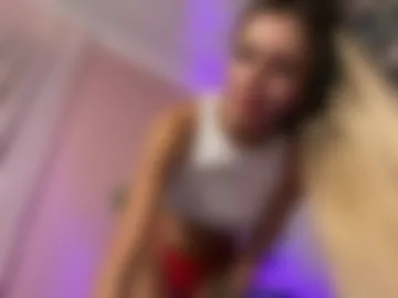 laraamosx photo 3