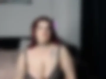 larahartt photo 2