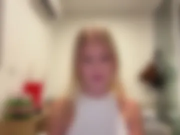 laraineprada photo 9