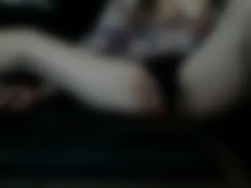 lariss__ webcam preview