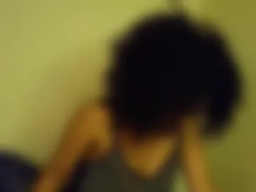 larita_curly live webcam preview