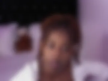 larrine photo 7