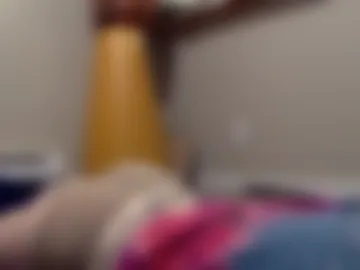 latenightkash live webcam preview