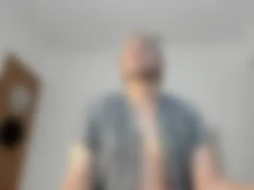 latin_boy_surprise webcam preview